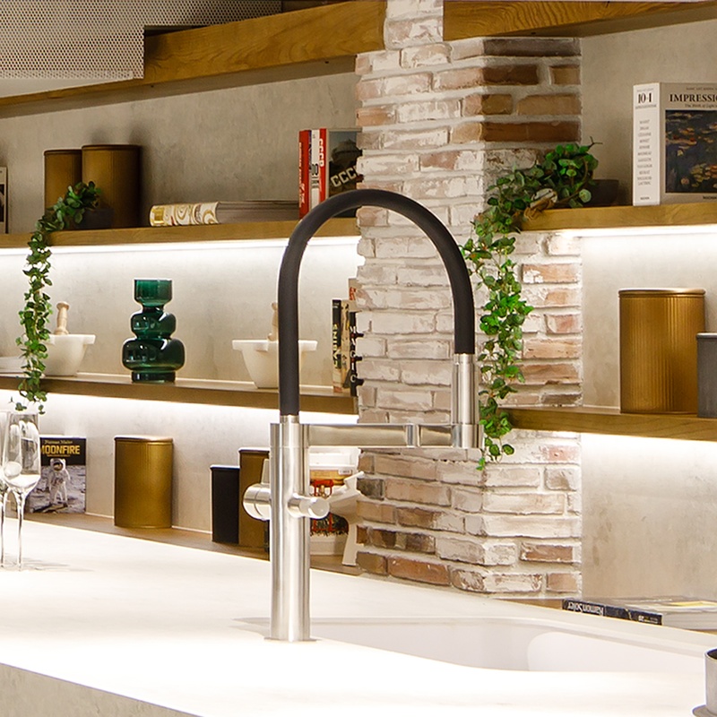 [388902] Grifería de Lavaplatos Kitchen Caño Extra Alto Extraíble